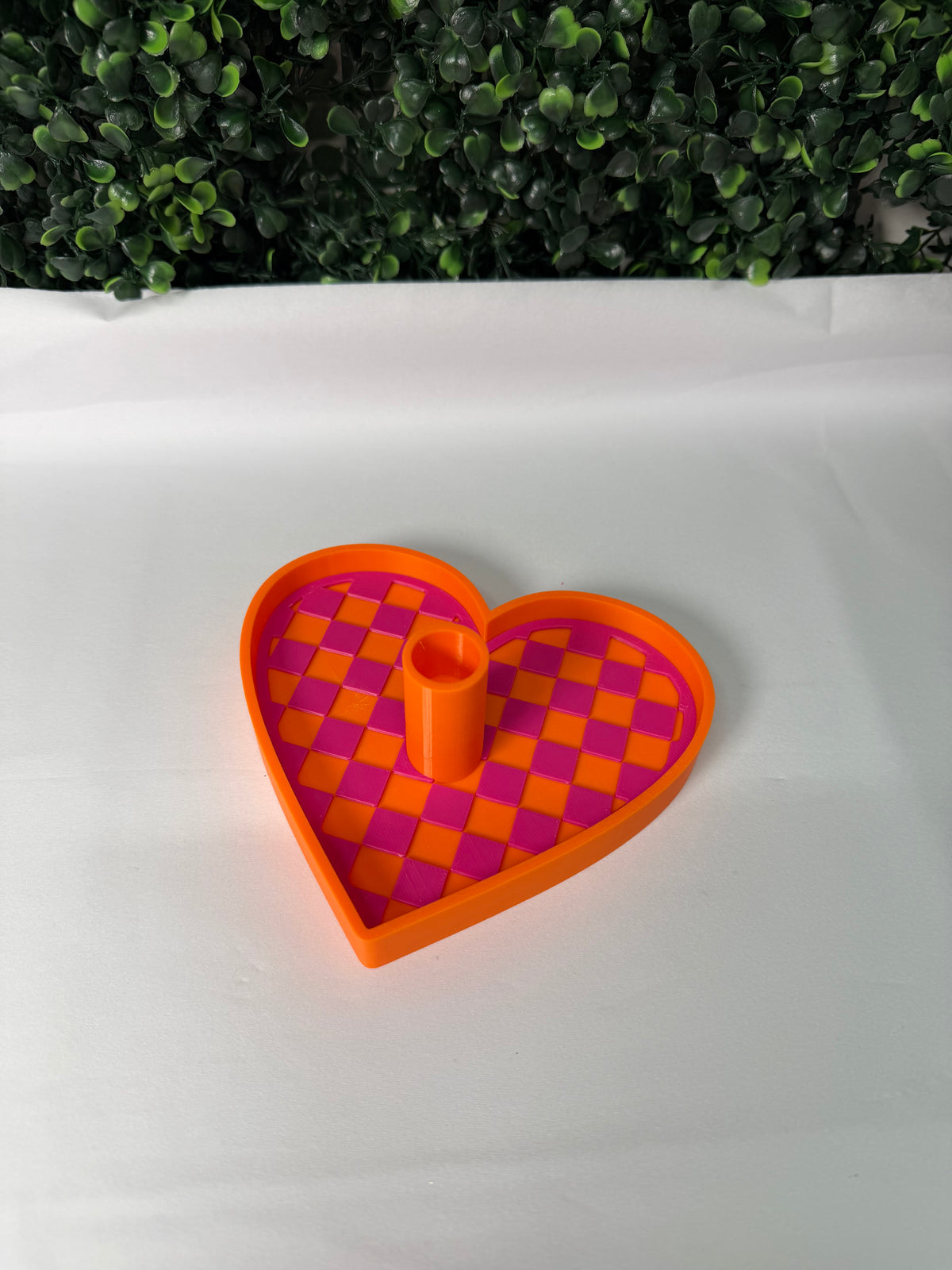 Beaded Pen Tray (Checkered Heart)