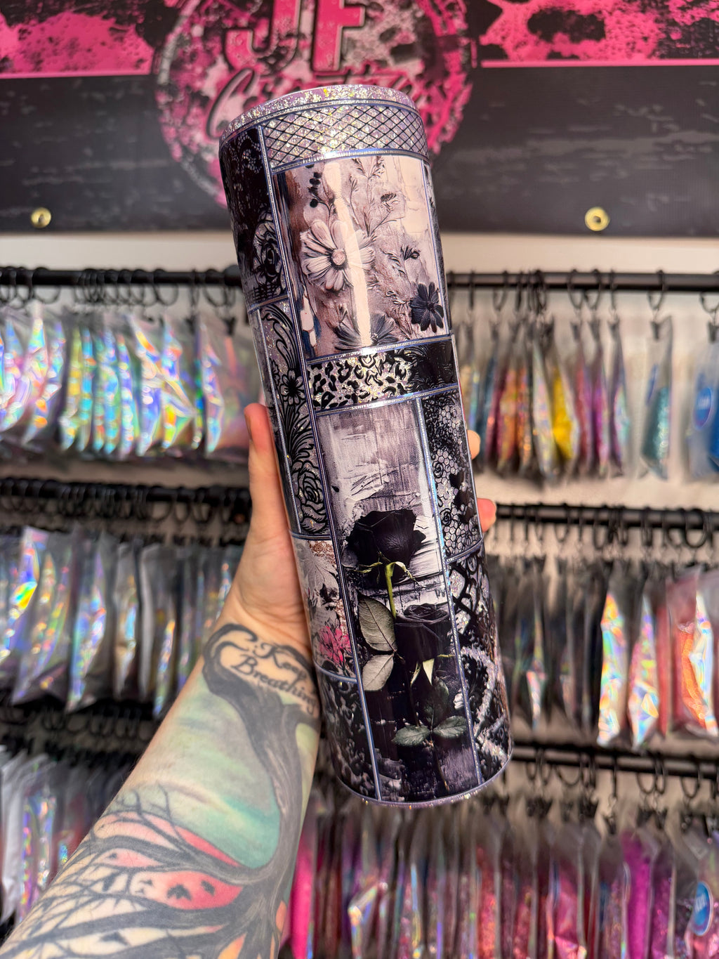 32oz Plump Goth Girly